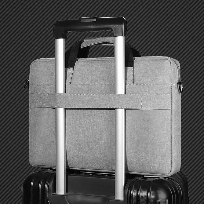 Sacoche Ordinateur Homme Multipoche - HUGO