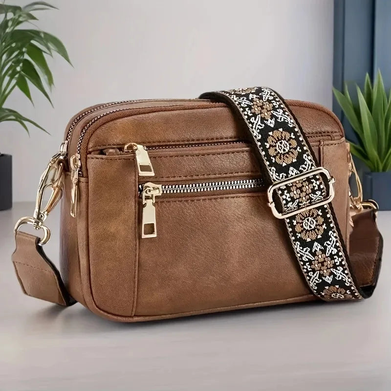 Sacoche Bandoulière Tendance Sangle Brodée  – NOÉMIE